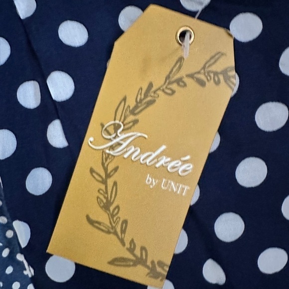 Andree by Unit Polka Dot Boutique Shorts Size Medium - Picture 3 of 5